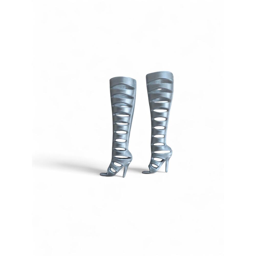 Barbie Made to Move Signature Looks #7 Petite Doll Tall Silver Boots Gladiator